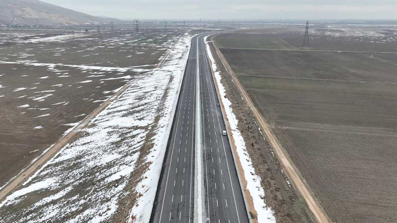 Latif Selvi’den Konya ve Ankara’ya müjde: Çevre Yolu çalışmaları hızla ilerliyor