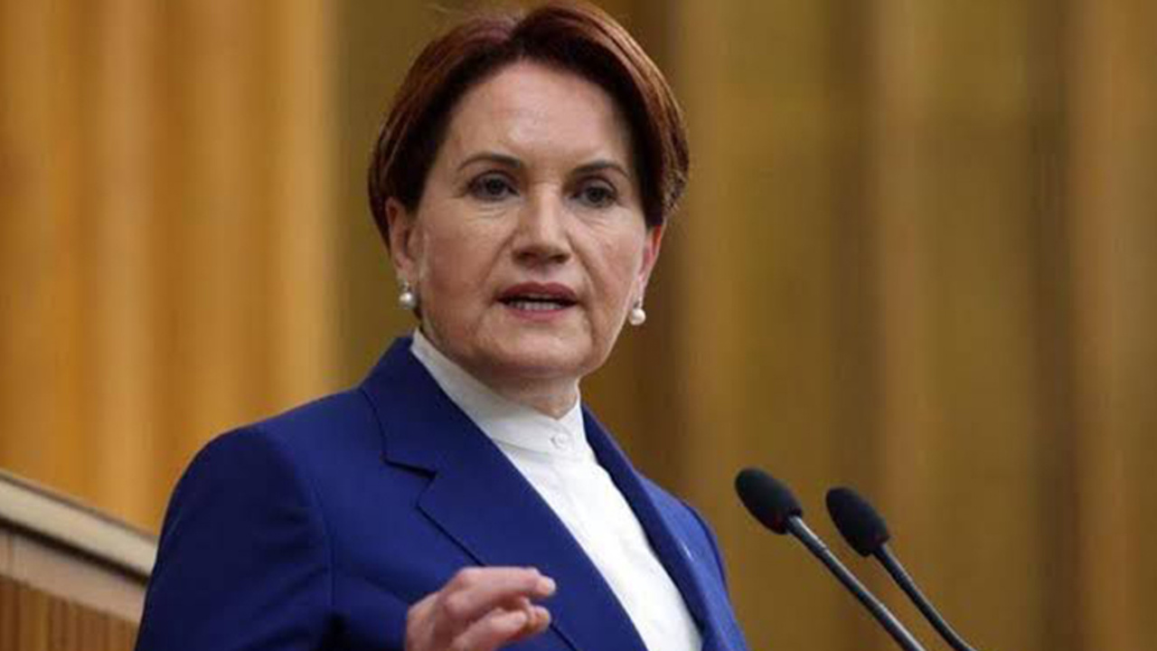 Meral Akşener parti kurmaylarıyla toplantıda
