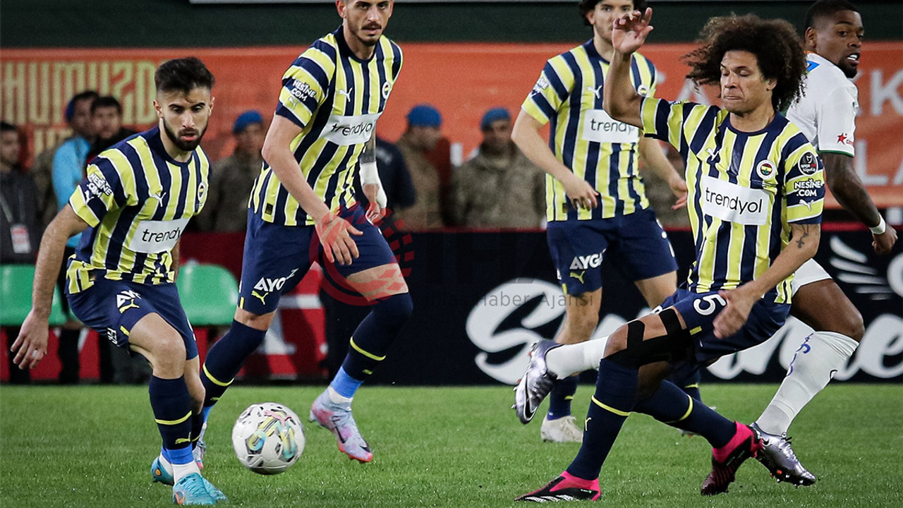 Fener zirveye göz kırptı