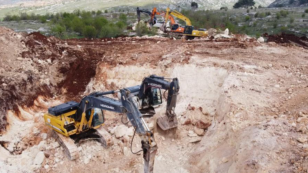 Adıyaman’da depremzedelere 25 bin konut inşası başladı
