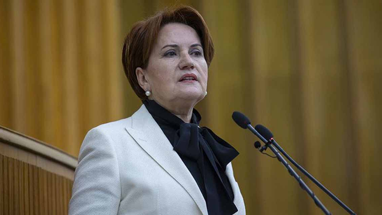 Akşener, cumhurbaşkanı adayı Kılıçdaroğlu'nun seçim kampanyasına bağış yaptı