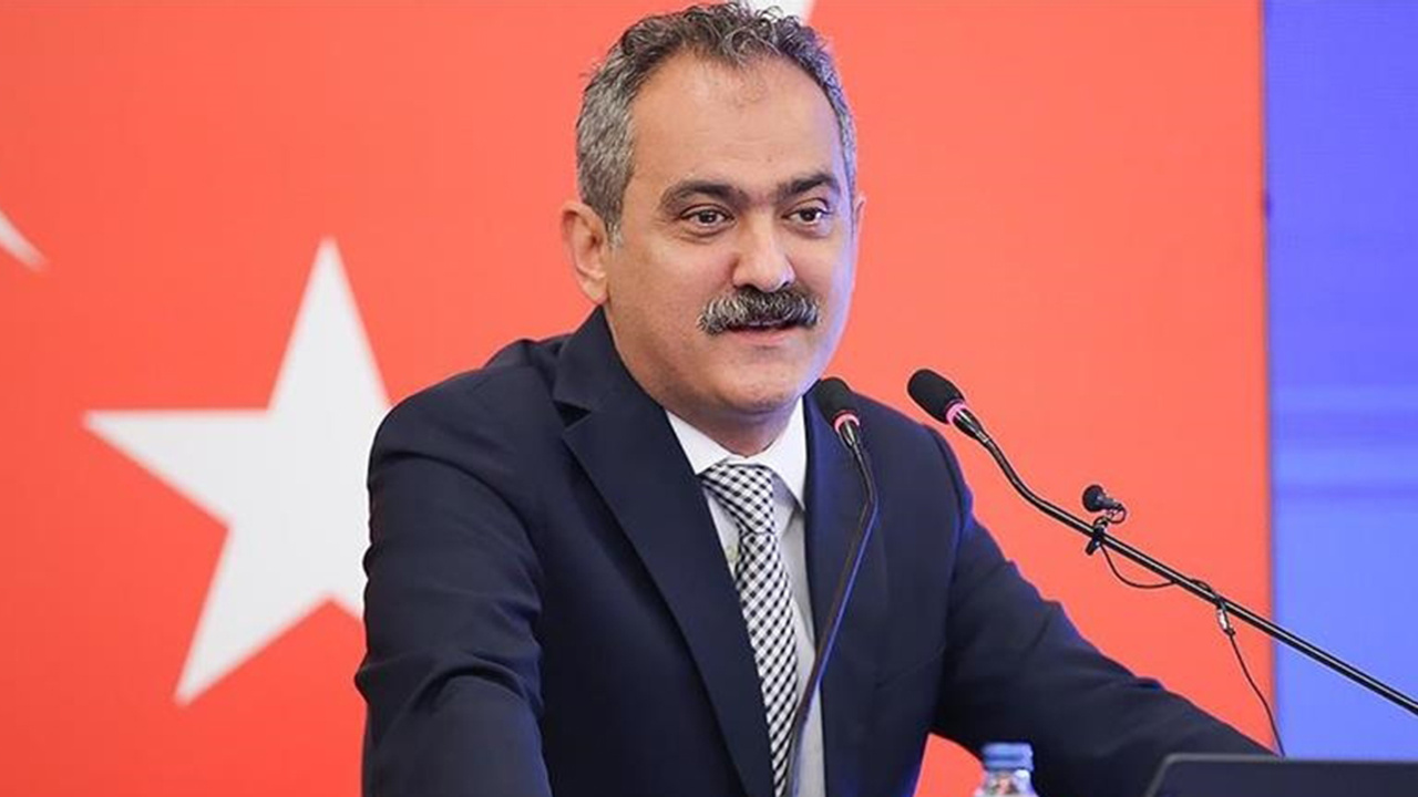 Mahmut Özer: Evlatlarımızın ufuklarını genişletmek yolunda kararlılıkla çalışıyoruz