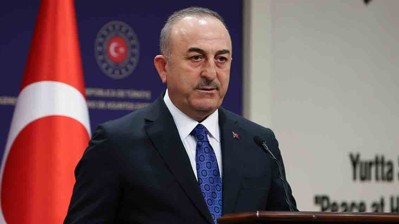 Bakan Çavuşoğlu: Suriye'nin toprak bütünlüğü korunması gerekiyor