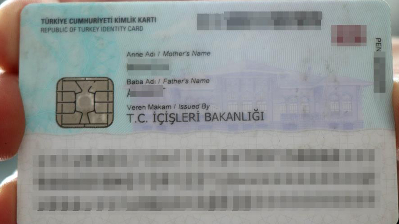 Eski kimlikle oy kullanılıyor mu? Oy kullanmak için yeni kimlik mi gerekiyor?