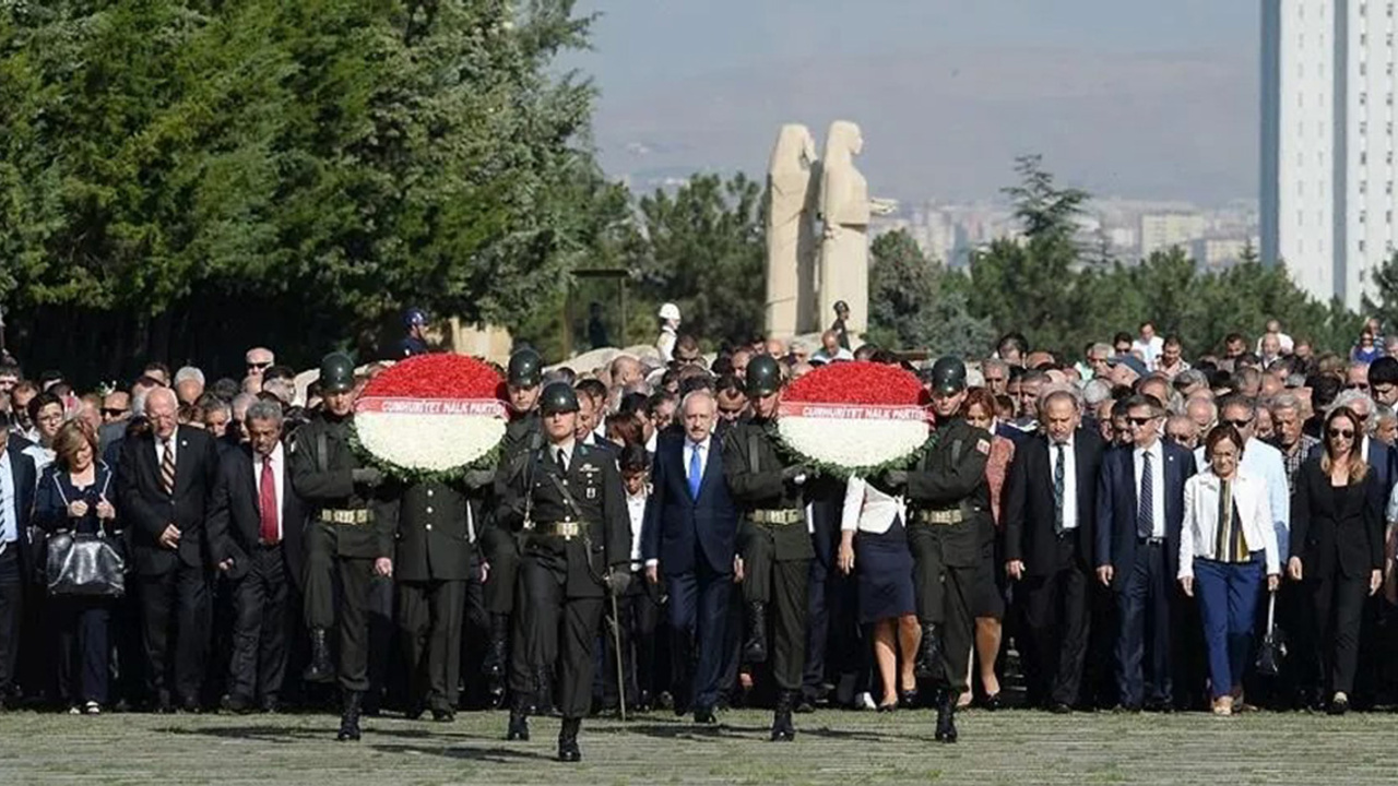 Kılıçdaroğlu Atayı ziyaret etti