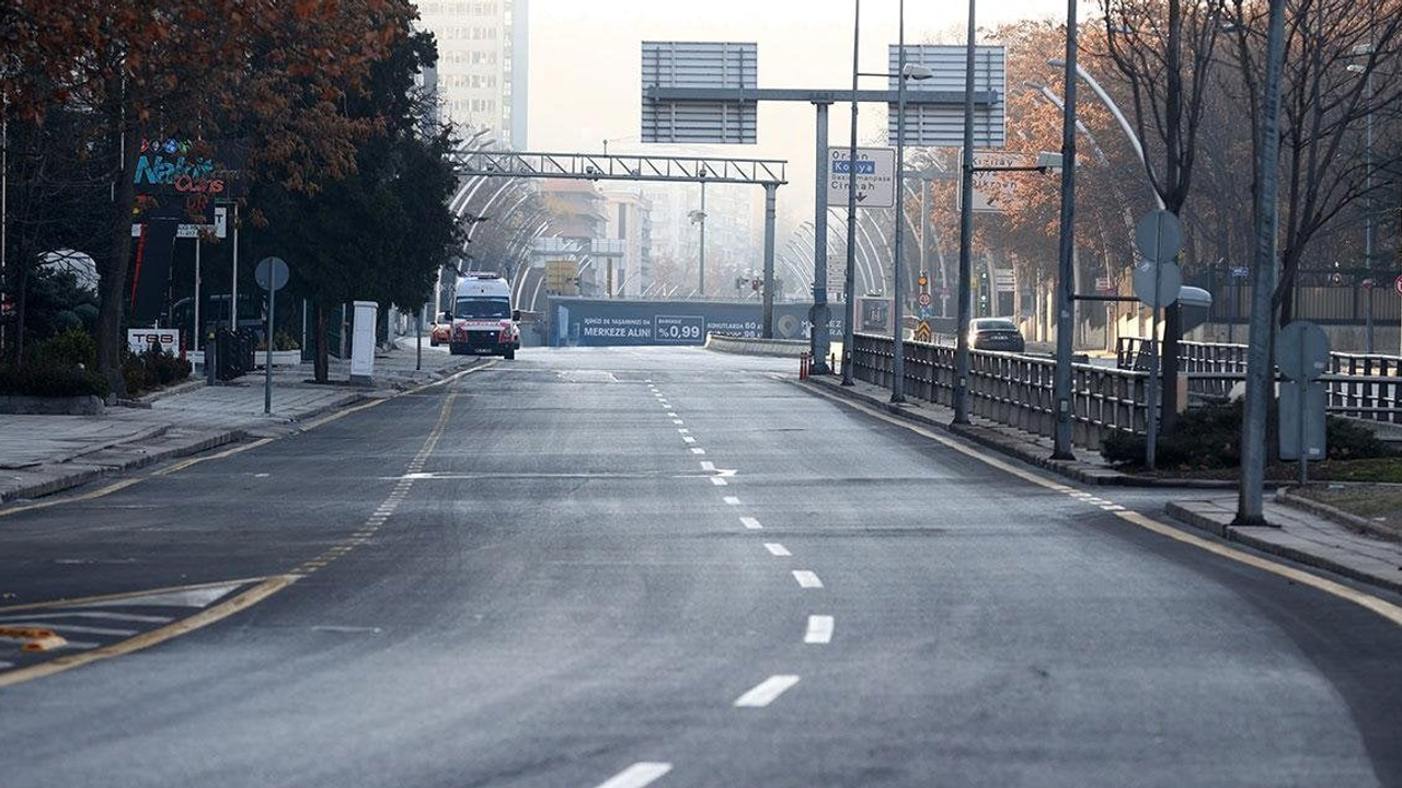 YSK'ya çıkan tüm yollar polis tarafından kapatıldı