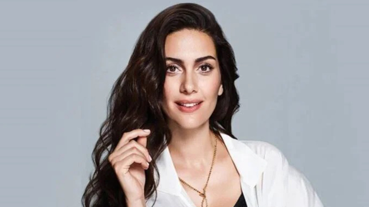 Bergüzar Korel, Müge Anlı oluyor
