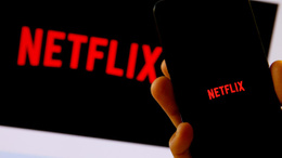 Netflix'ten David Lynch'e ret