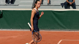 Milli tenisçi Zeynep Sönmez ikinci turu da geçti, gözünü Roland Garros ana tablosuna dikti: Son rakip Jana Fett