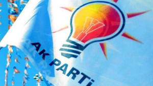 AK Parti'de Toplu İstifa Depremi