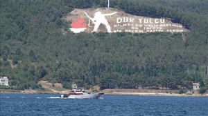 Çanakkale Boğazı gemi trafiğine açıldı