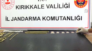 Kırıkkale'de yaşlı kadını 'Polisim' diyerek dolandıran şüpheli yakalandı