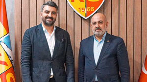 Kayserispor'dan dikkat çeken teknik adam hamlesi: Sinan Kaloğlu Kayserispor'da