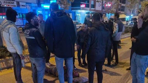 Ankara'da Sincan’da otomobil yayalara çarptı: 2 yaralı