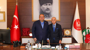 Hİkmet Çetin'den Keçiören Belediye Başkanı Mesut Özarslan'a ziyaret