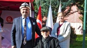 Kırgız yazar Cengiz Aytmatov Keçiören'de anıldı