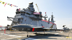 Dünyanın ilk "SİHA gemisi" TCG Anadolu özellikleriyle hayran bıraktı