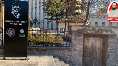 Taceddin Sultan Camii’nin yanı başında yer alan Mehmet Akif Ersoy Kültür Evi aylardır açılmayı bekliyor