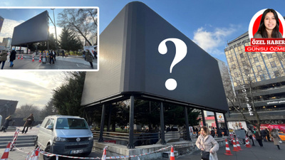 Ankara'nın göbeğinde dev soru işareti: Kızılay'a kurulan dev ekranın amacı belli oldu!