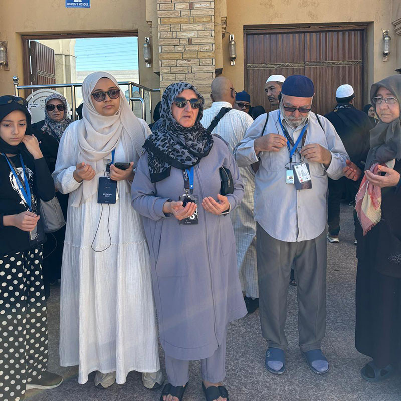 Kafile Bahattin Hoca'ya teşekkür etti
