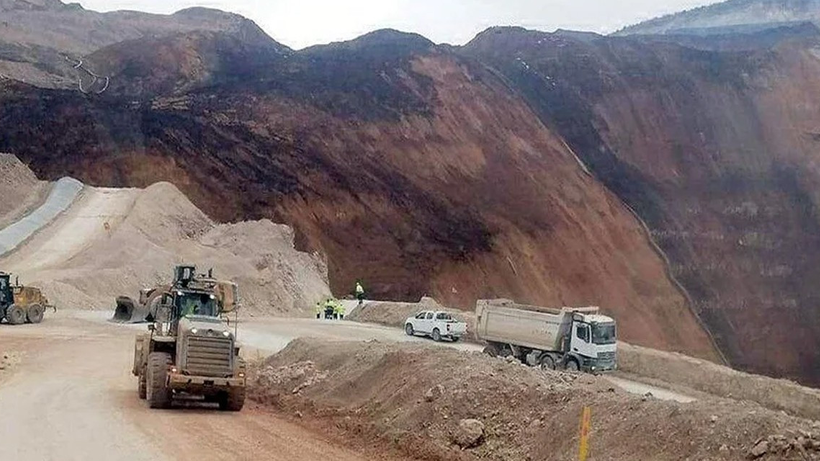 İliç'te göçük altındaki işçileri arama çalışması durdu mu?