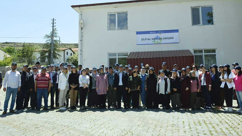 Türkiye'nin ilk dijital köyü Güdül'den seçildi!