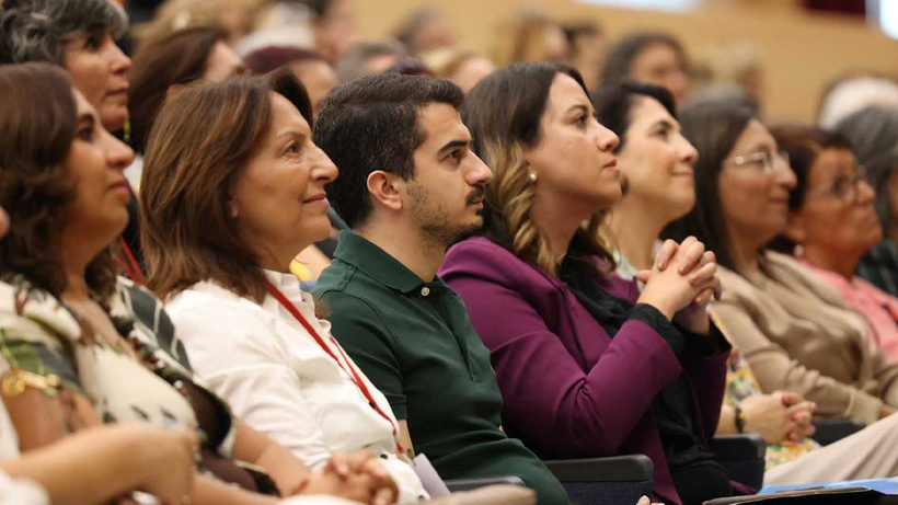 Çankaya Belediye Başkanı Hüseyin Can Güner'den CHP Ankara İl Kadın Kolları Başkanı olan Ayça Çağlar'a tebrik