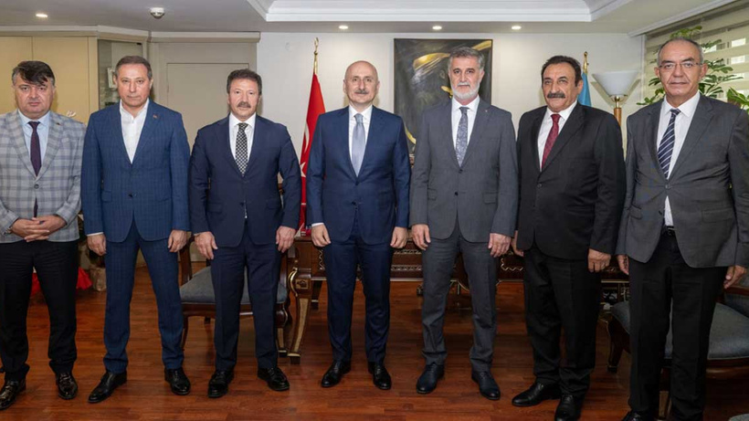 TBMM Ulaştırma Komisyonu'ndan şoförlere ziyaret: Mehmet Yiğiner mülkiyet hakkı sıkıntısına değindi!