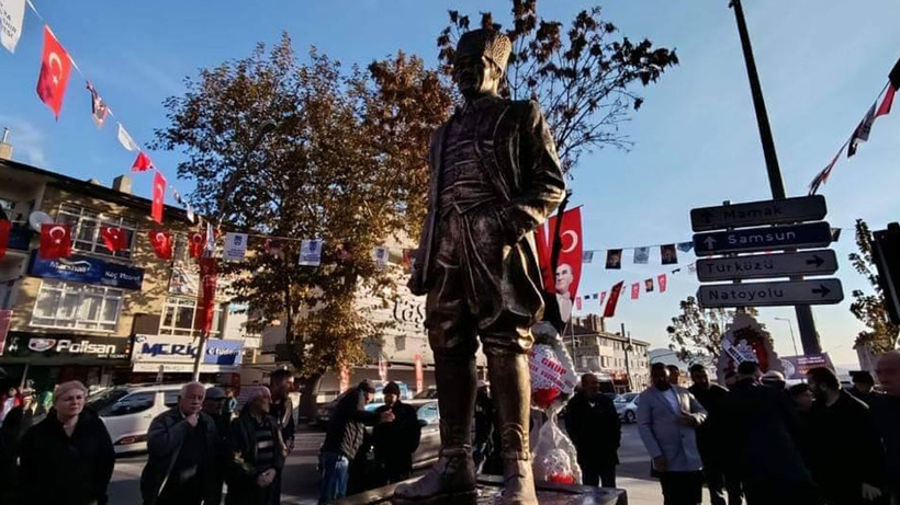 Mamak'ta Tuzluçayır Meydanı Atatürk Heykeli açıldı