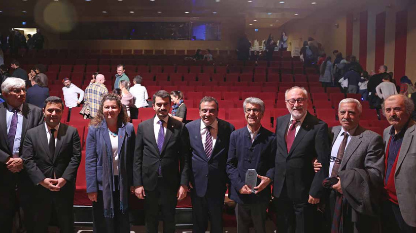 27. Uluslararası Ankara Tiyatro Festivali başladı: Altan Erkekli'ye onur ödülü