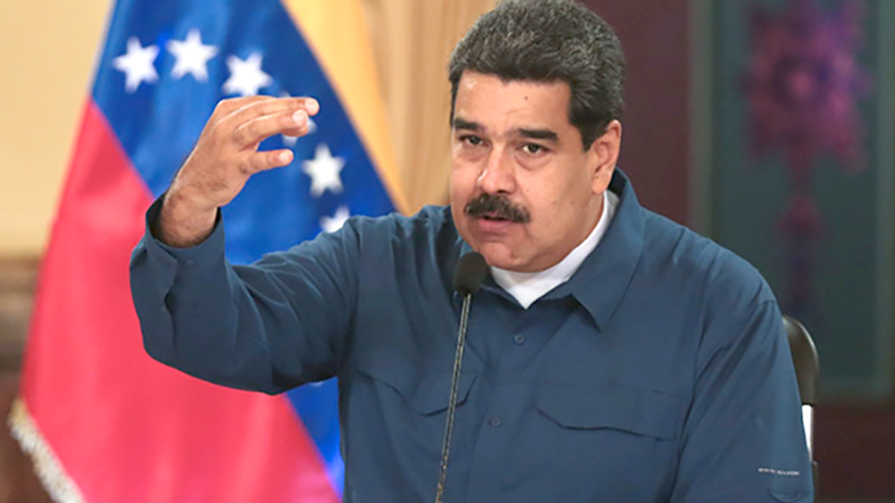 Maduro, canlı yayında telefonundan WhatsApp'ı sildi