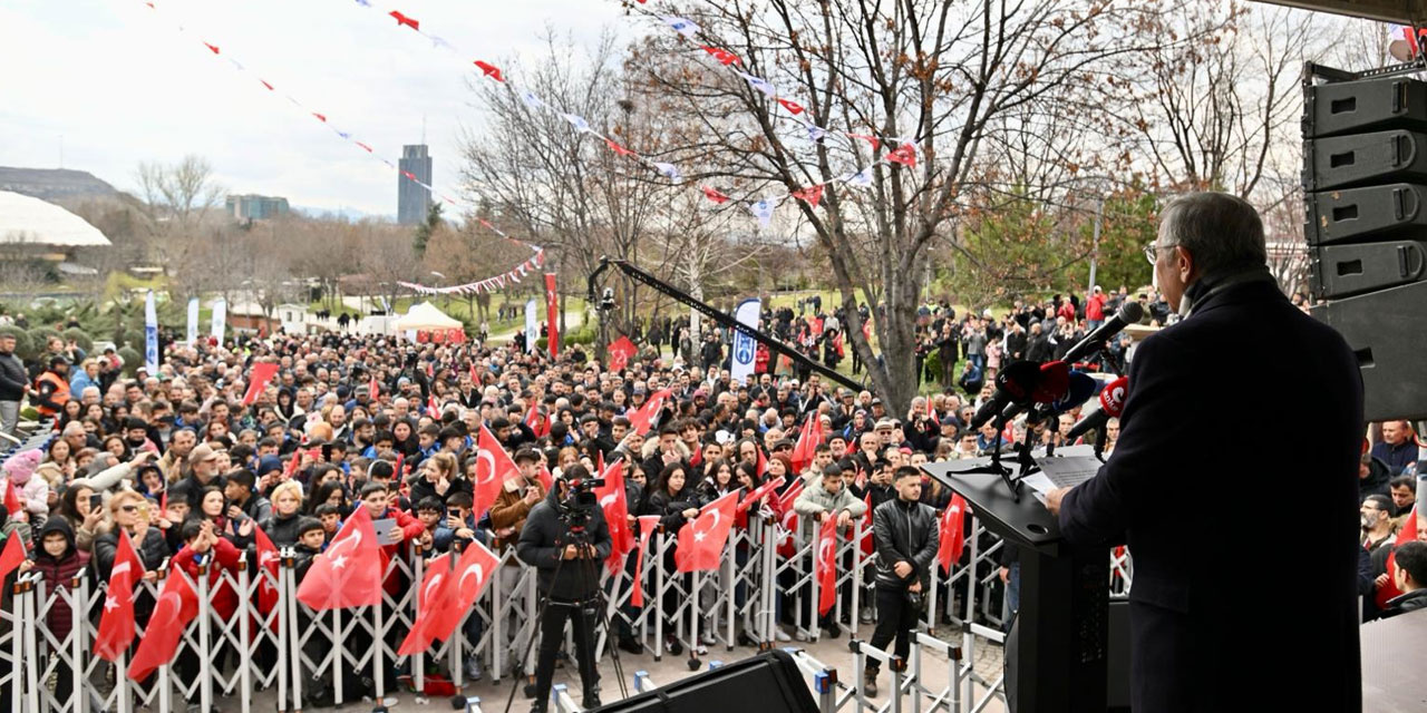 Altınpark 100. Yıl Yüzme Havuzu Ve Spor Kompleksi, 15 yılın ardından hizmete açıldı