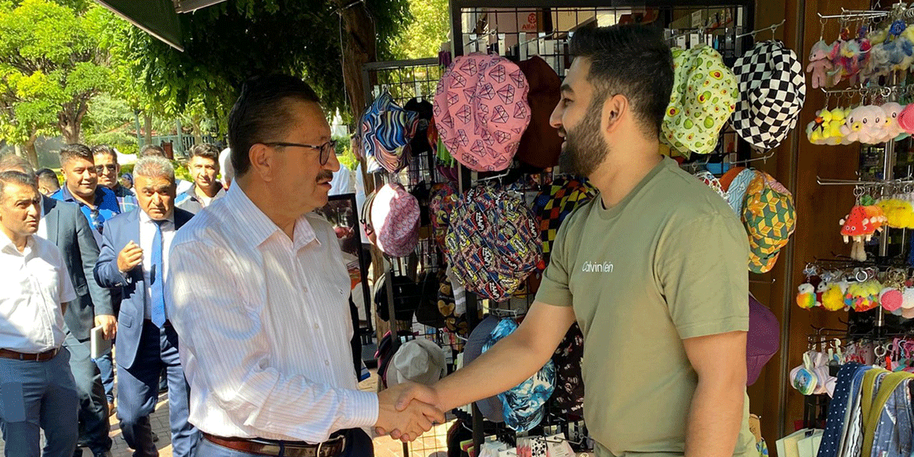 Veysel Tiryaki'den esnaf ziyareti