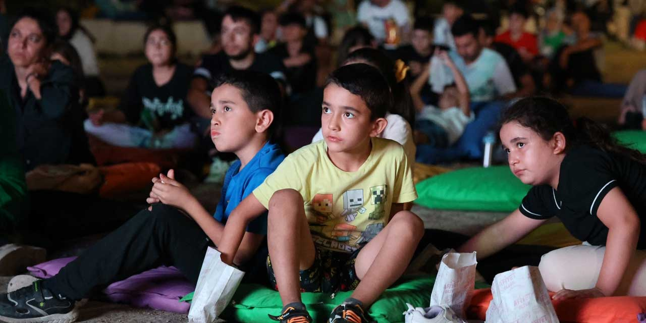 Kırıkkale Belediyesi'nden açık hava sinema keyfi