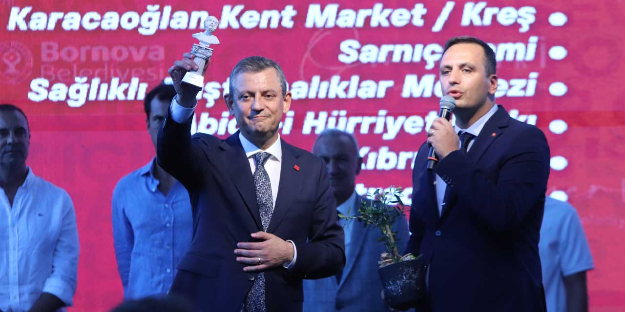 CHP Genel Başkanı Özgür Özel: "İftiracılara inat camiyi de açıyoruz, ezanı da okutuyoruz"