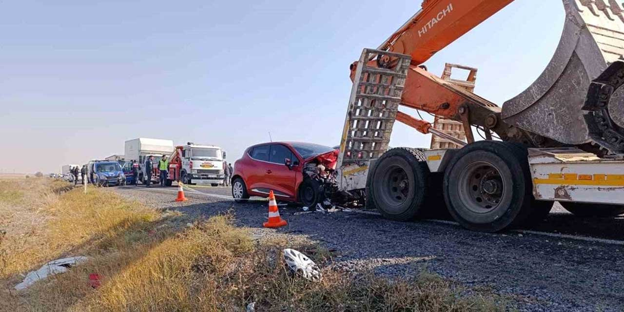 Kabus gibi zincirleme kaza: 16 yaralı 1 şehit...