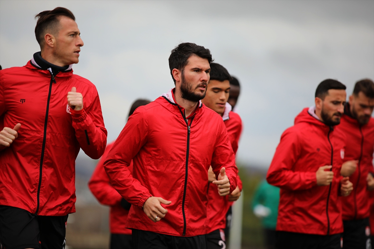 sivassporda-giresunspor-maci-hazirliklari-devam-ediyor.jpg