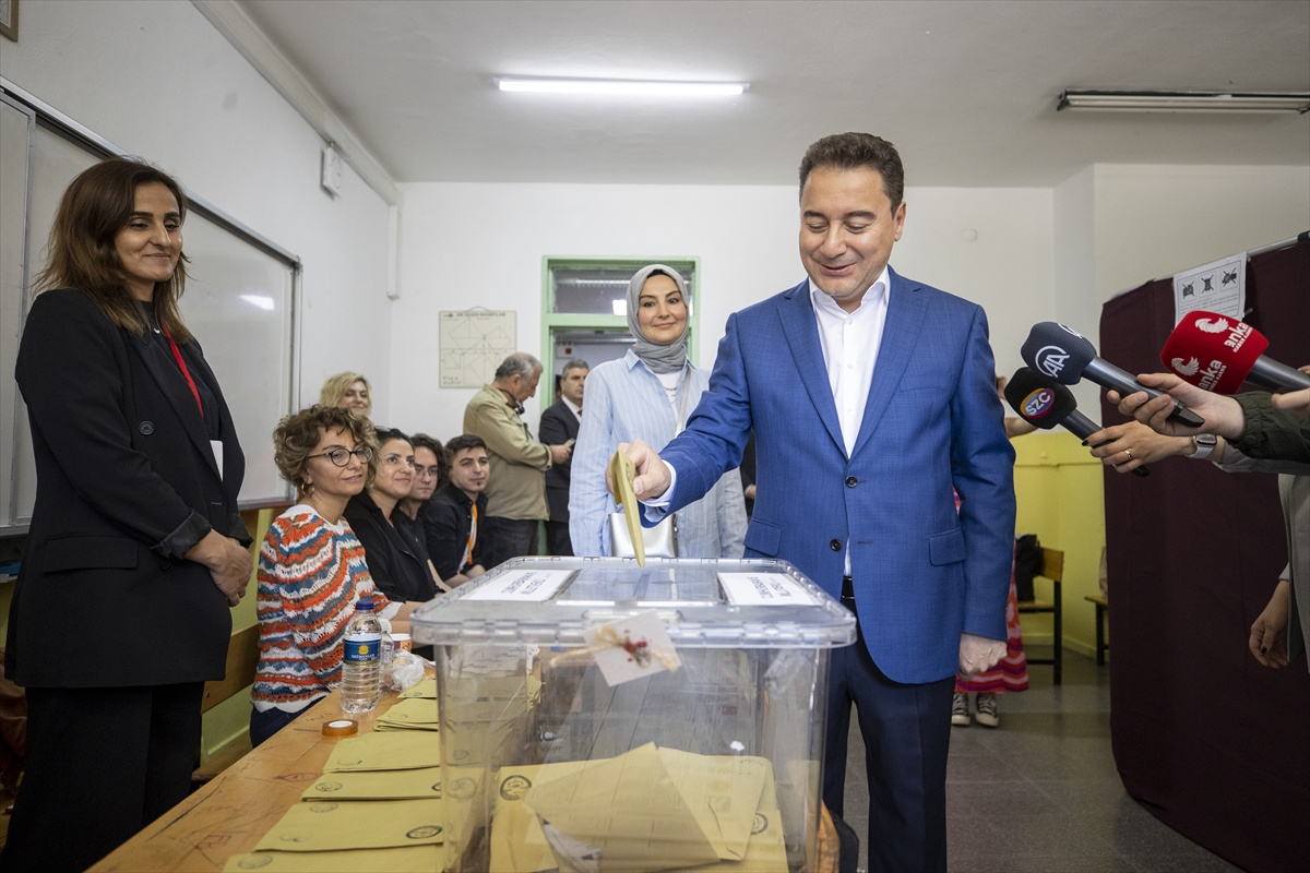 7-deva-partisi-genel-baskani-ali-babacan-oyunu-kullandi.jpg