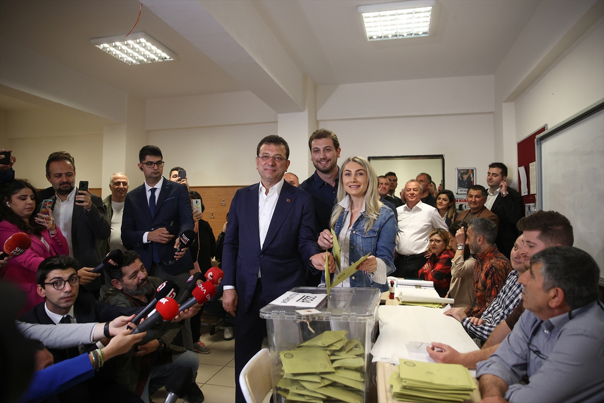 ibb-baskani-ekrem-imamoglu-oyunu-kullandi-1.jpg