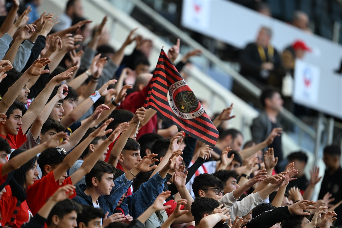 aa-20240421-34332793-34332787-genclerbirligi-erzurumspor-fk-1.jpg