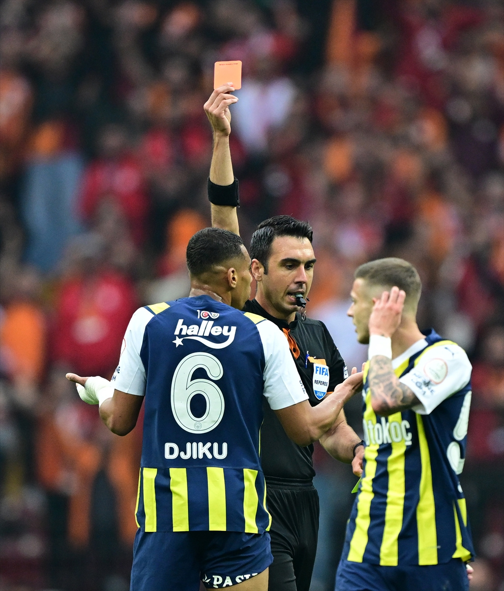 aa-20240519-34616779-34616767-galatasaray-fenerbahce.jpg