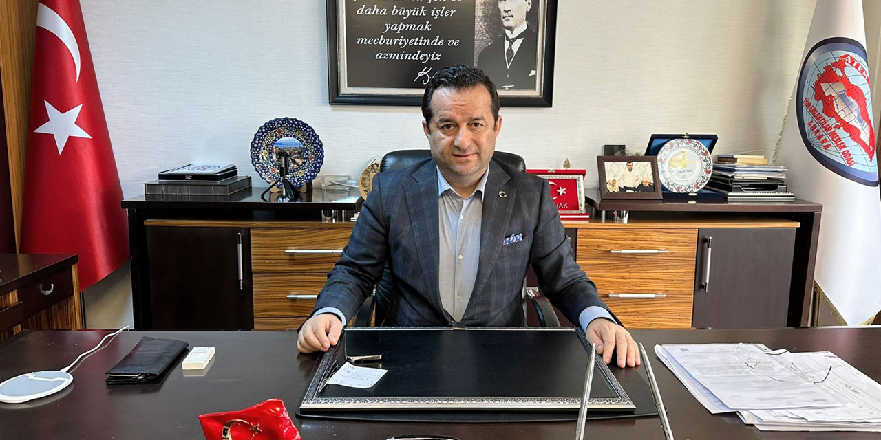 ankara-tum-emlakcilar-meslek-esnaf-odasi-baskani-hakan-akcam-3.jpg