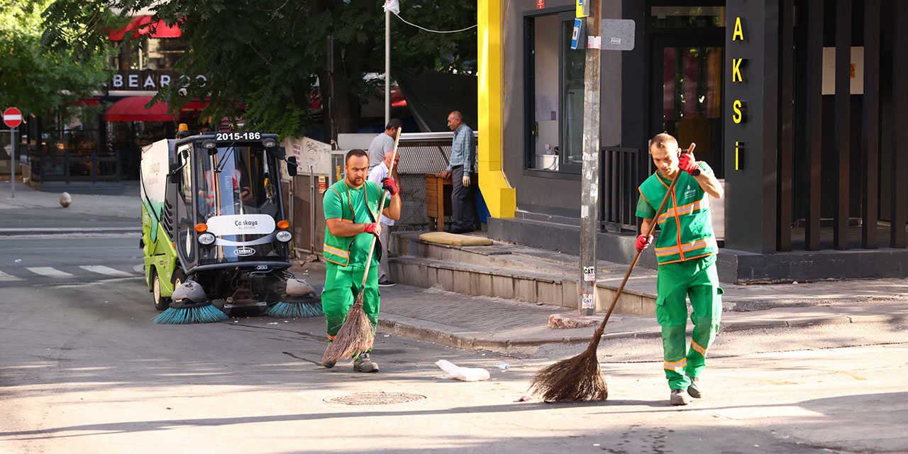 2024-07-09-temizlik-kizilay-maltepe-supurge-araci-7.jpg