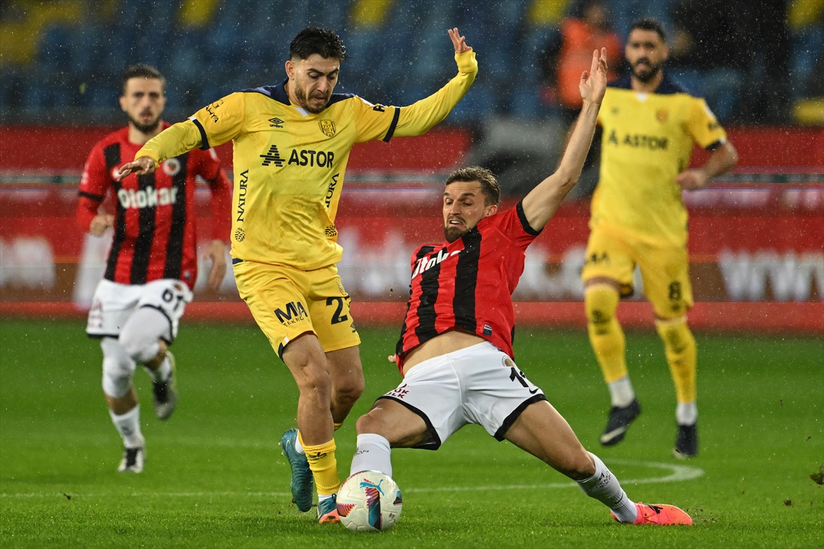 aa-20241123-36273523-36273522-genclerbirligi-mke-ankaragucu.jpg